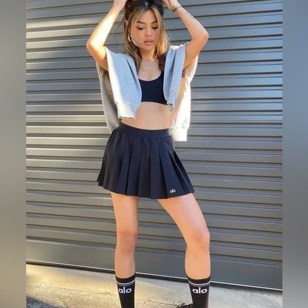 Alo 🖤🖤 Varsity Tennis Skirt Color Black NWT, Size XXS